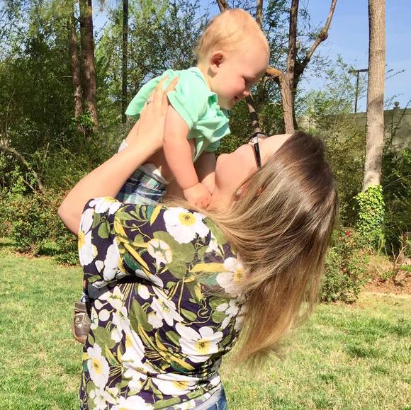 Meet your Posher, Katie - Picture 1 of 1